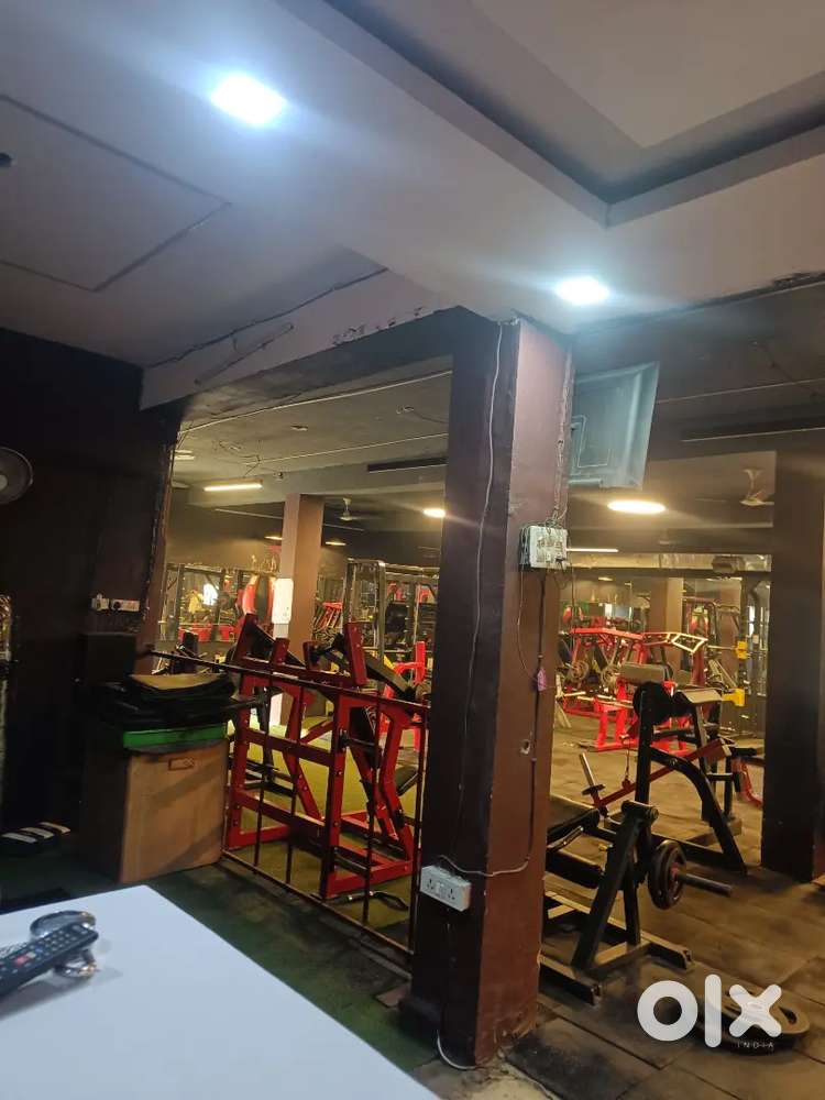 Gym cleaner