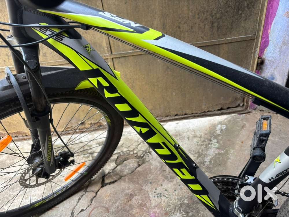 Rodeo NFS fluoroscent