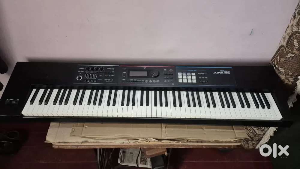 Roland keyboard