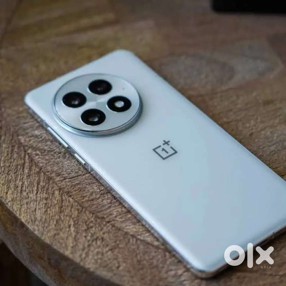 One Plus 13 512gb only 5 month old