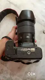 Conon D 80 DSLR CAMERA