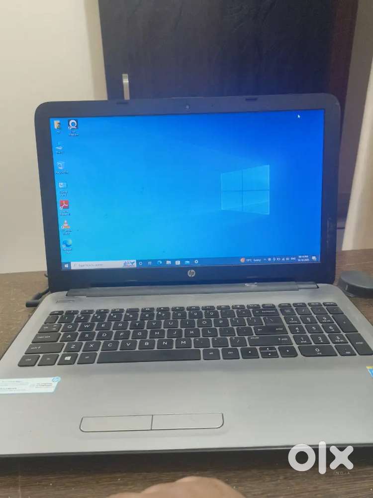 HP Laptop 4GB Ram & 1tb Hard disk space+SSD 256 GB