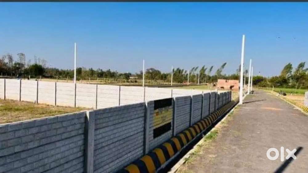 इकाना स्टेडियम के बैक साइड में 5000sqft जमीन दाखिल खारीज के साथ