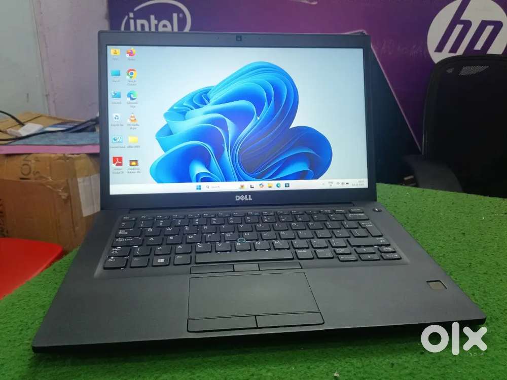 Dell Latitude 7480 i5 Processor 8gb RAMs 256gb SSDs 14 Inchs Gud Works