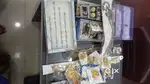All cosmetics junk jewelry stock clear sale