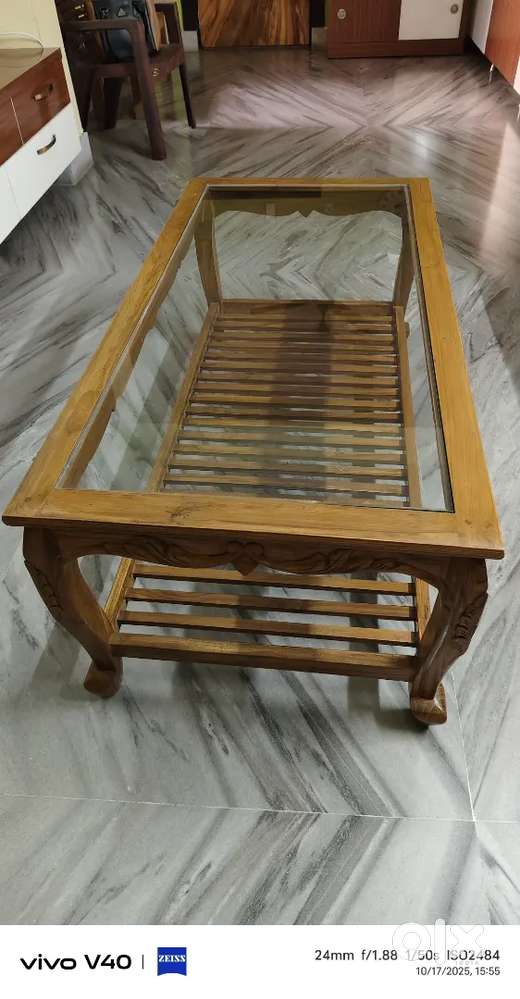 Centre table of pure shegun kath