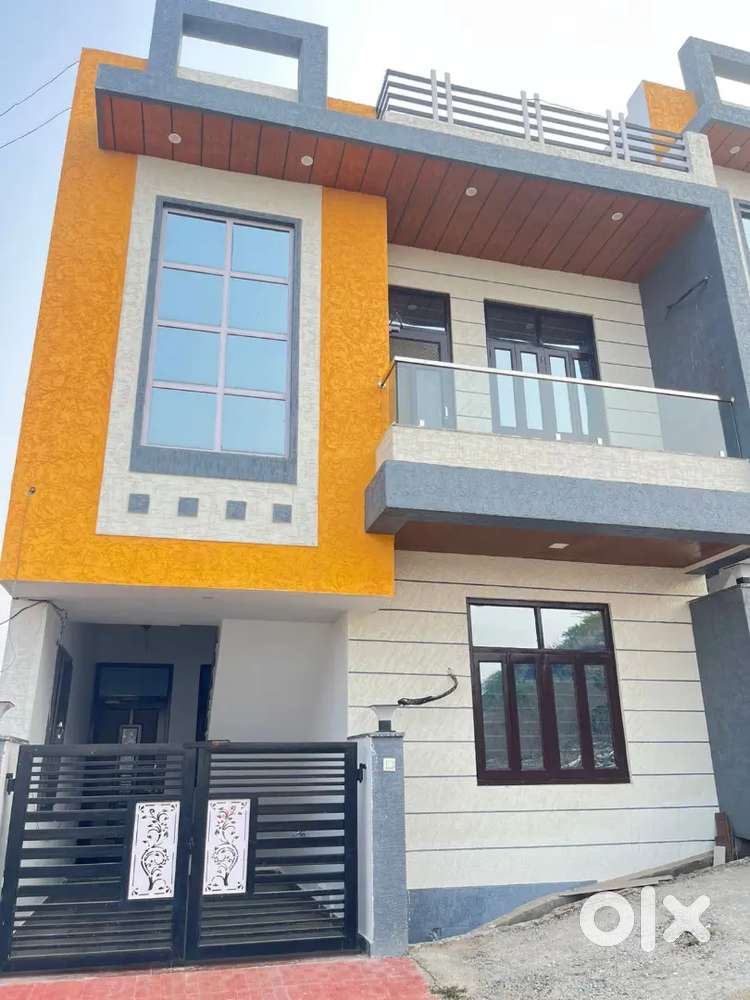 Uit converted house 3bhk Luxury house