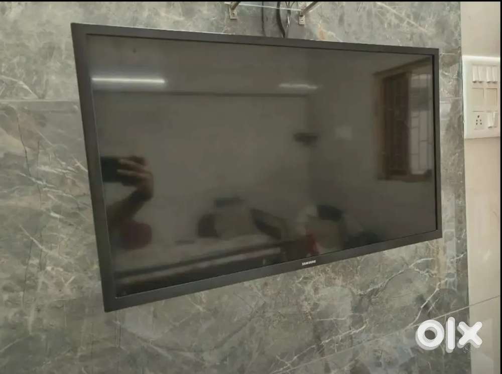 Samsung  32 Led TV