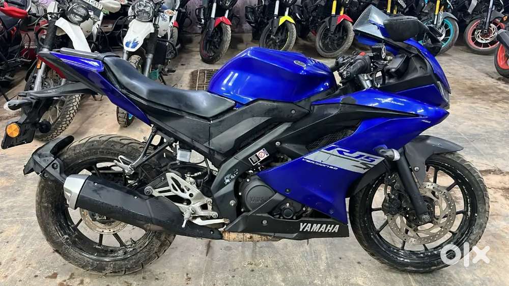 YAMAHA R15S (PAY 10K REMAINING EMI OPTION) EXCHANGE AVAILABLE