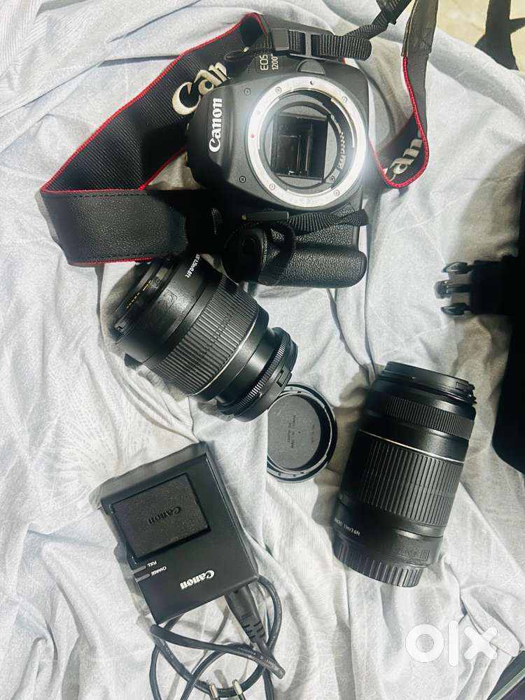 Canon 1200 D