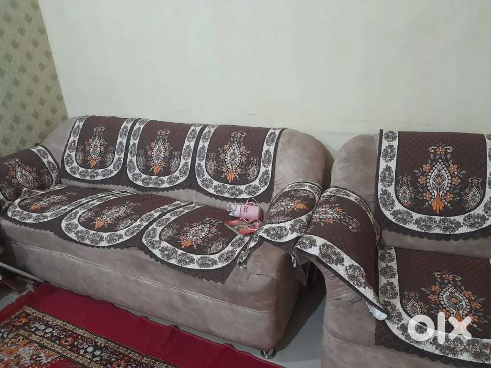 Sofa set for sell
