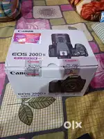 I WANT TO SALE MY CANON 200D MARK II CAMERA