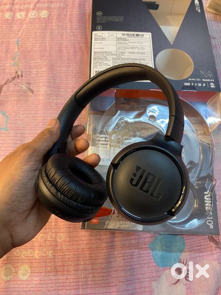 JBL Wireless headphone for sell