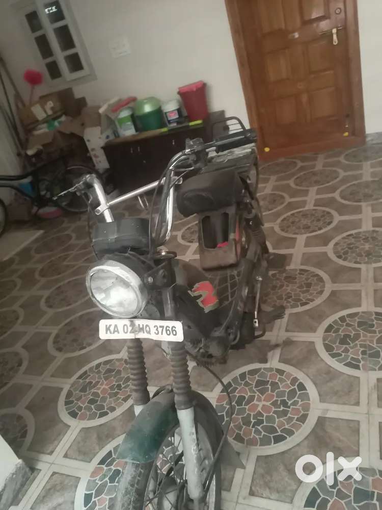 TVs xl for sale 2013 model