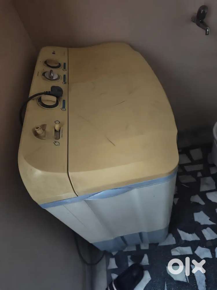 LG Washing Machine in Good Condition