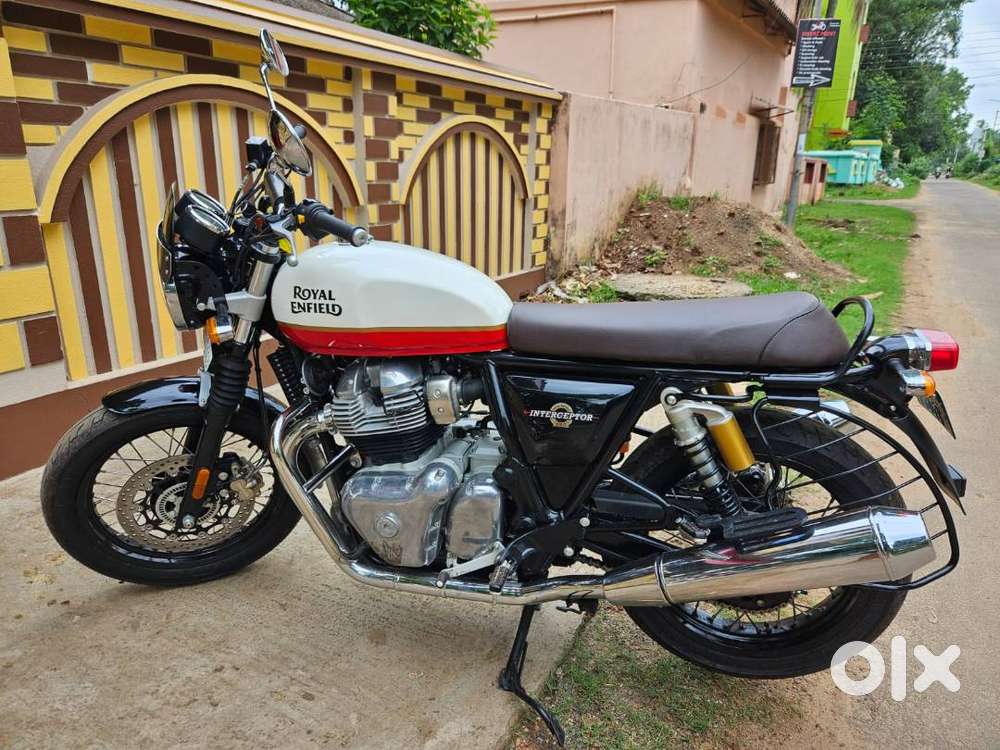 Interceptor 650 in band new condition