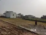 25*40 CORNER PLOT on 30 feet CC ROAD
