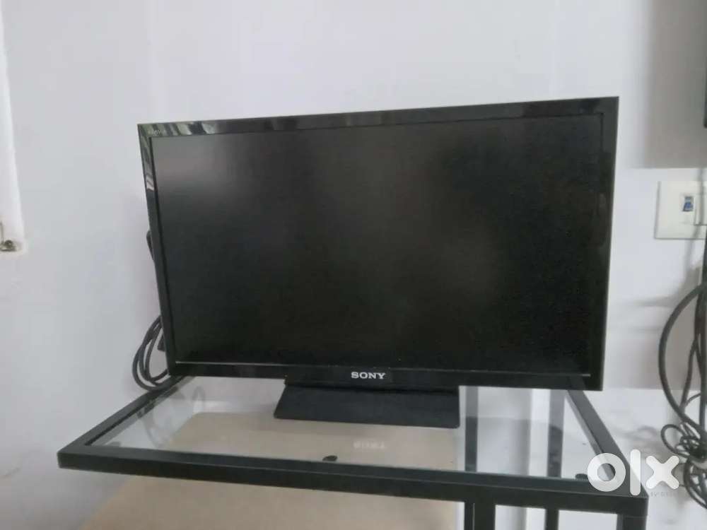 Sony TV 21.  TV in good working condition