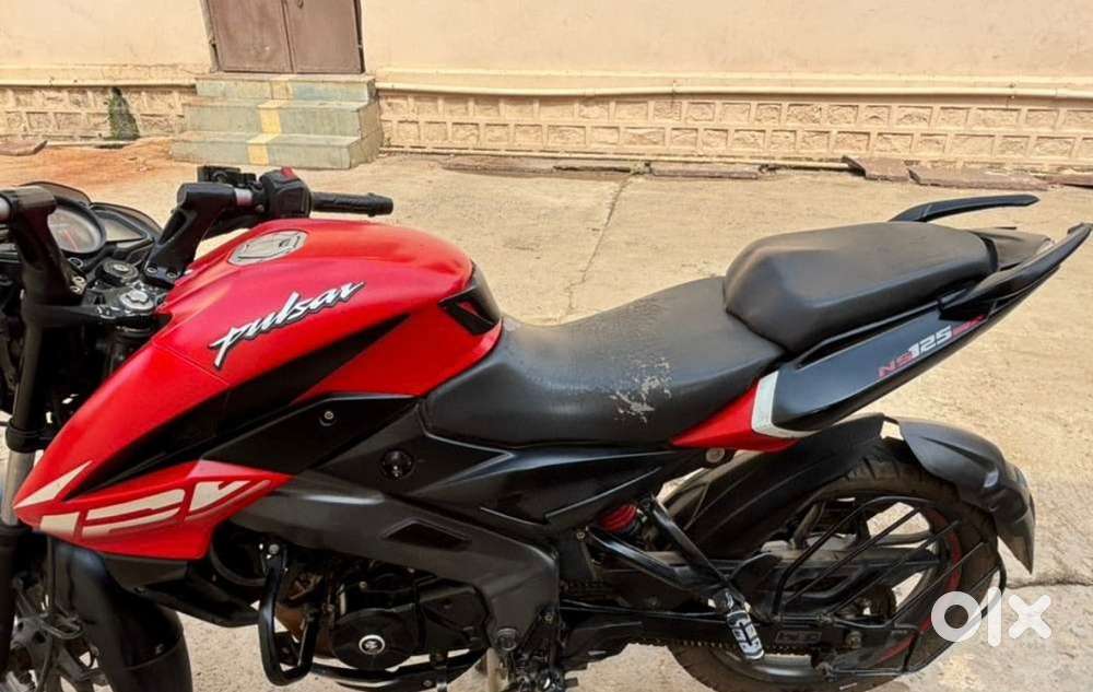 1st owner Pulsar ns 125 top condition 2021 November model