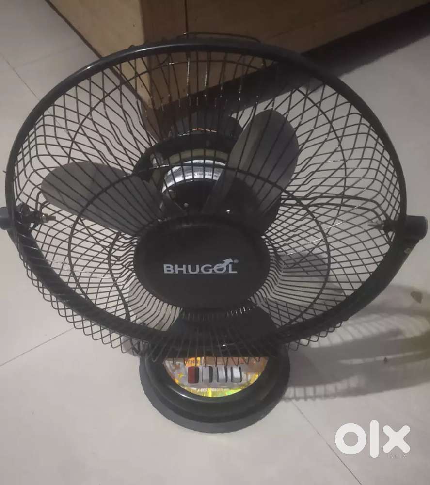 Table Fan – Excellent Condition  High Air Flow  Best Price
