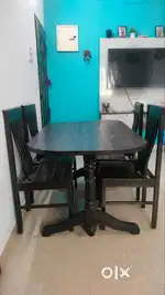 4 seater dining table for sale