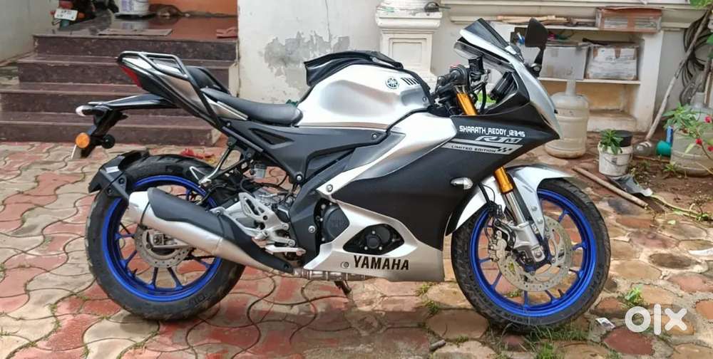 Hii I want to sale my r15 v4 m bike