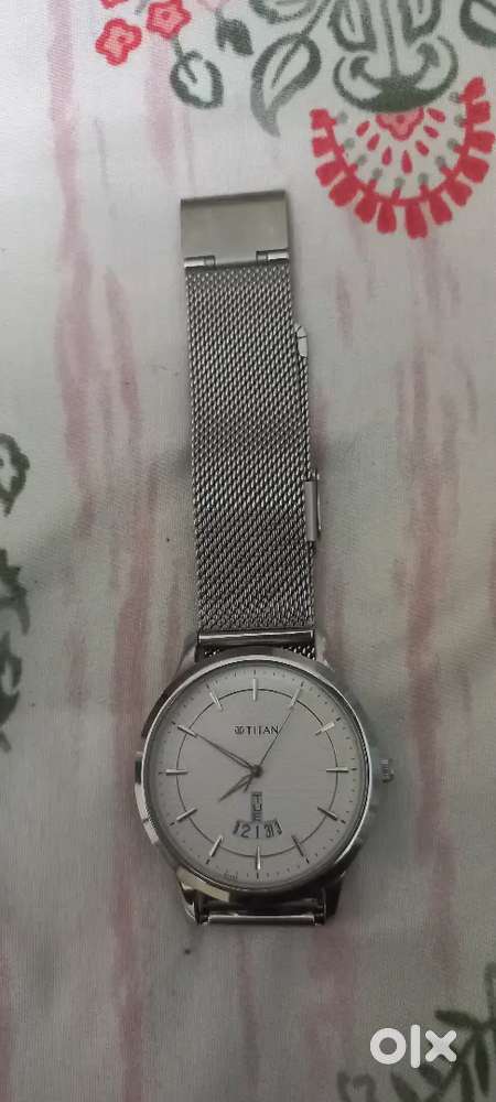Titan Watch -  Day Date - one month ood