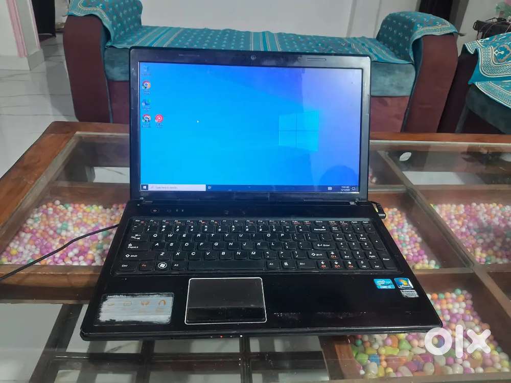 Lenovo laptop all original condition with original charger