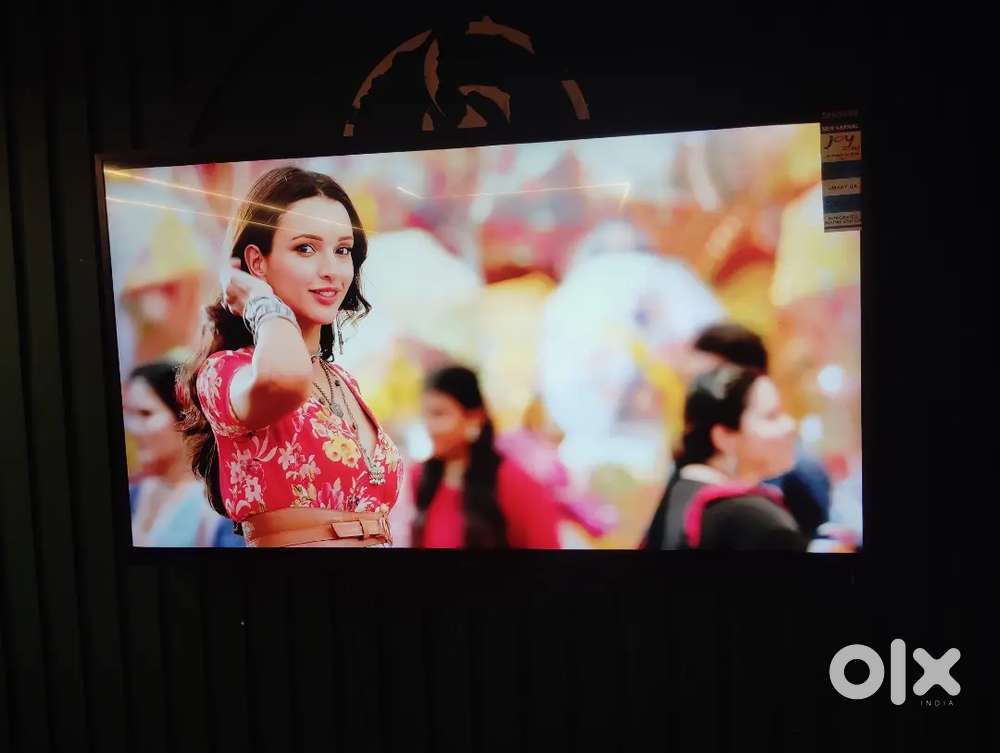 43 inch toshiba smart led all applications working