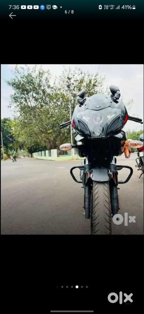 Bajaj pulsar 220fi