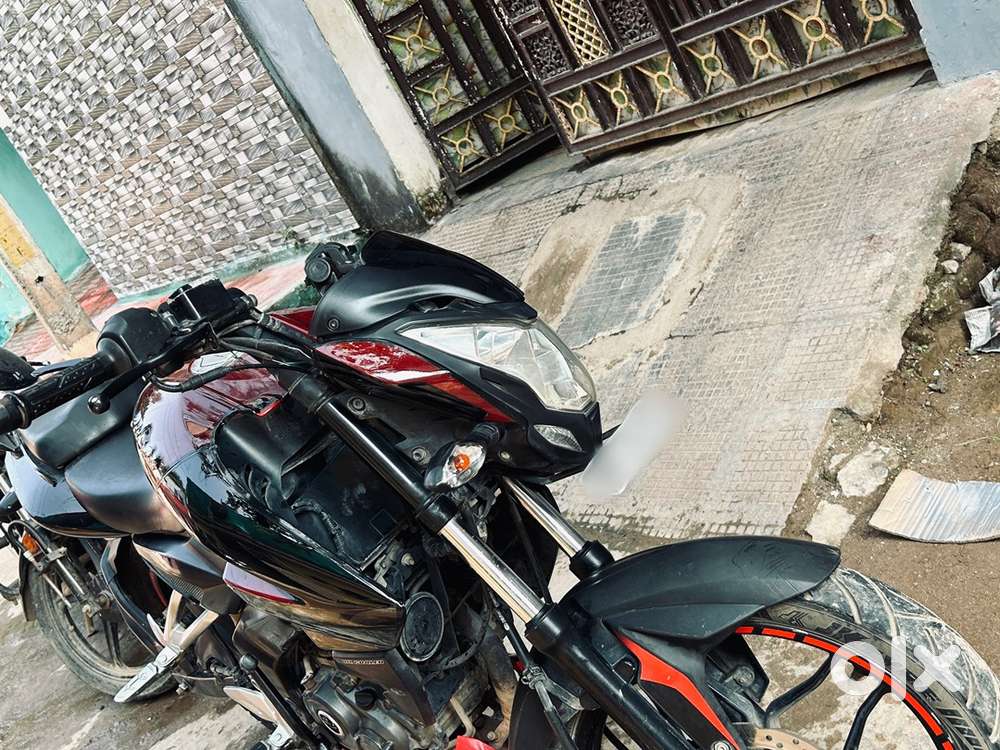 Fullyy maintained Like new PULSAR NS 160