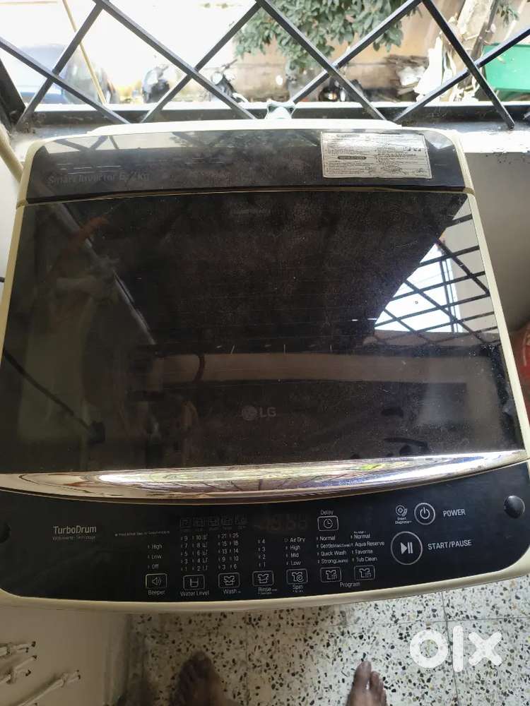 LG WASHING MACHINE TOP LOAD