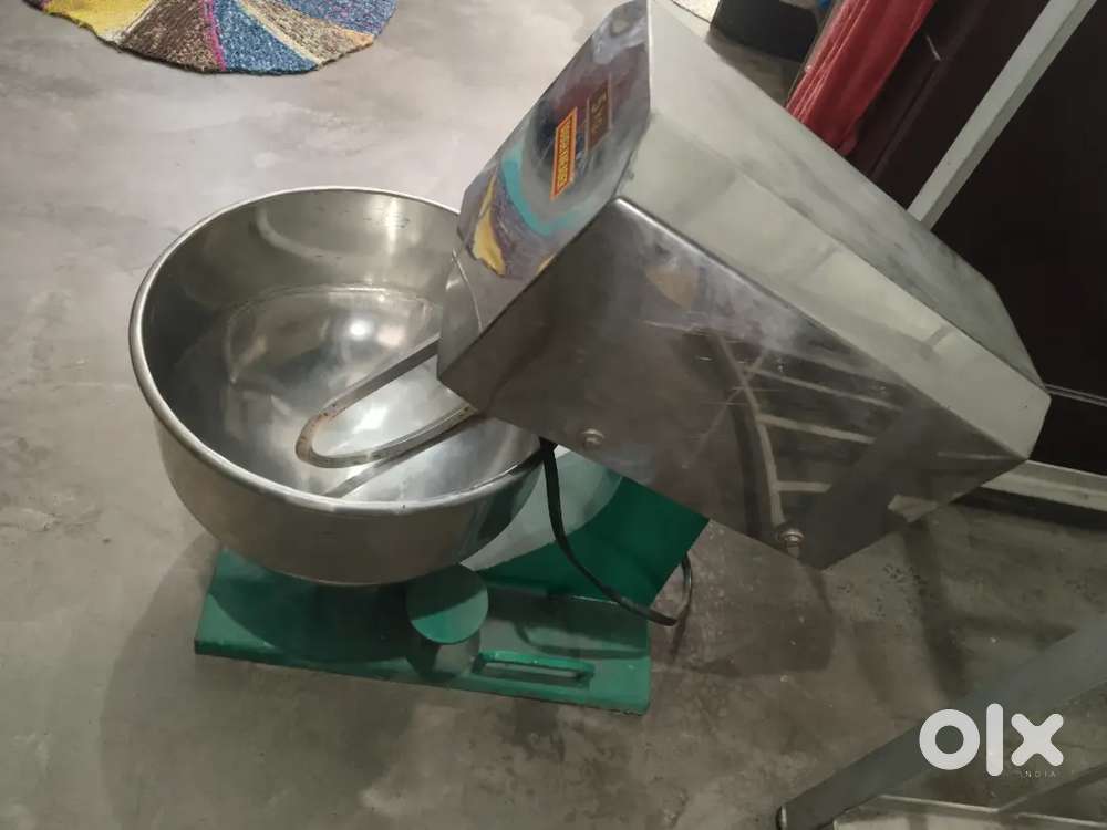 Aata lagane ki machine