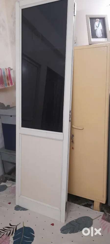 Aluminium door