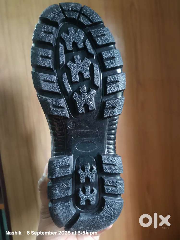 Velocity  New Safety Shoes 44 Size