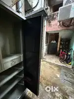 4 feet iron wardrobe