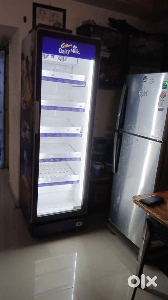 Western 465L Commercial Fridge in mint condition with 1 year warrenty