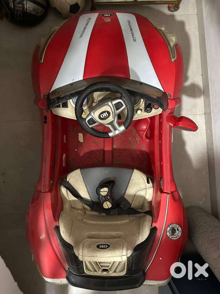 Kids outdoor battery car. Toy Car. Children Car. With Music and Lights