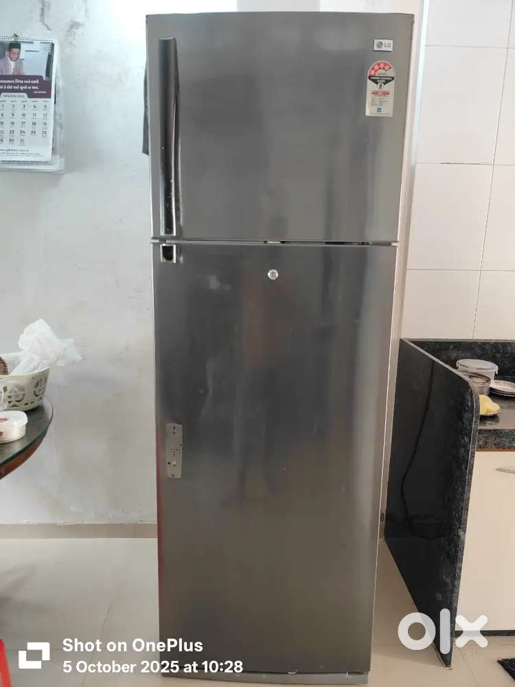 LG refrigerator