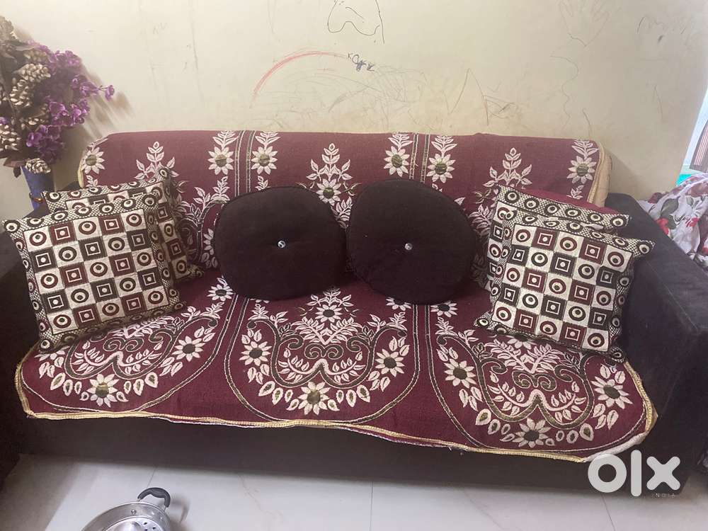 5 seater sofa