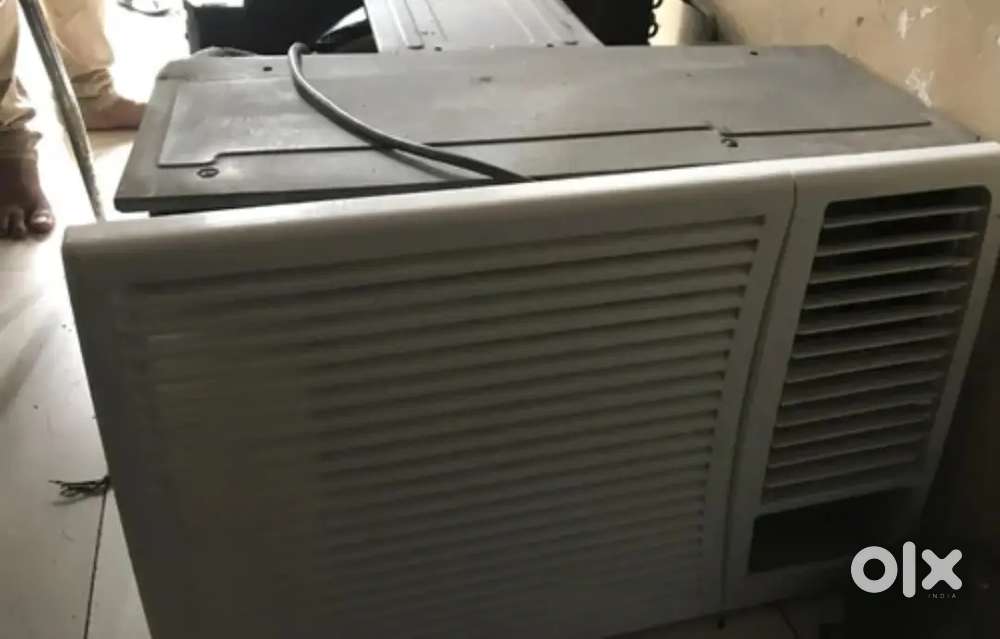 Old ac running condition 2 ton and 1 windows ac