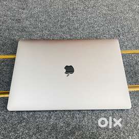 MacBook Pro (15-inch, 2016)-i7-16/256 Dual graphics