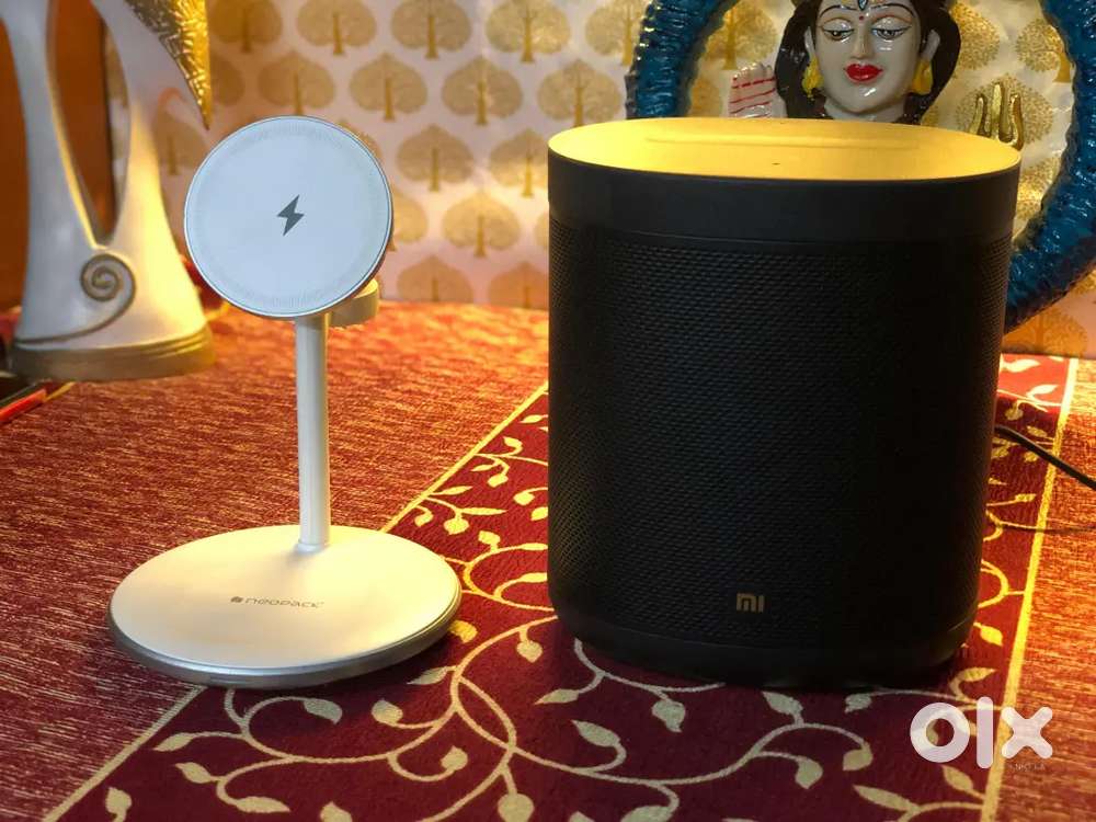 3 items, smart speaker, wireless charger and fast charging power bank