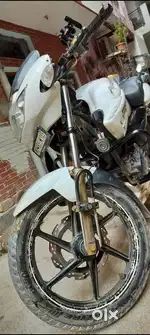 Apache RTR 180