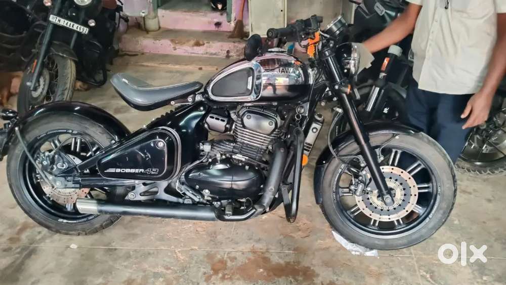 JAWA BOBBER 42 CROME EDITION (EXCHANGE AVAILABLE)