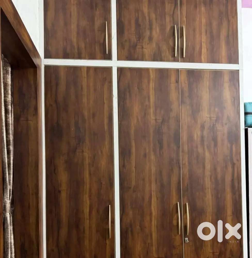 NEW 375 GAJ 4BHK FLAT