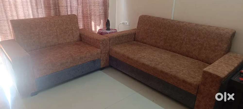 3+2 Sofa set