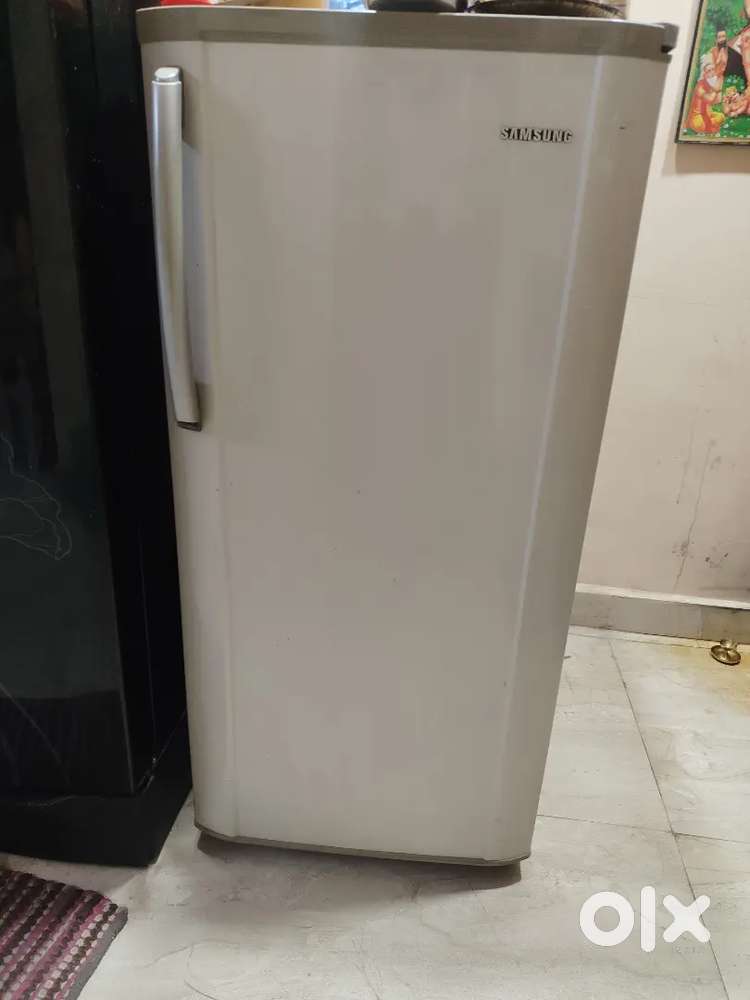 Samsung refrigerator ready to sell