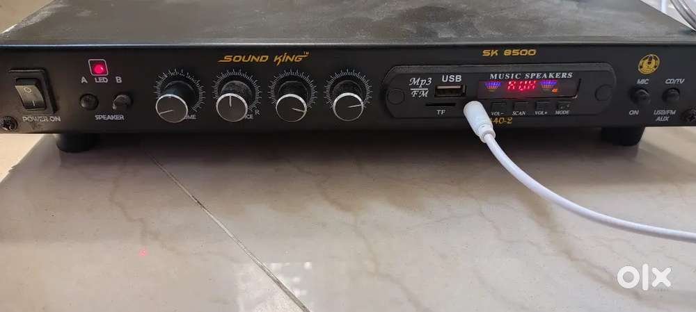 SOUND KING AMPLIFIER SK8500 MIC SUPPORT