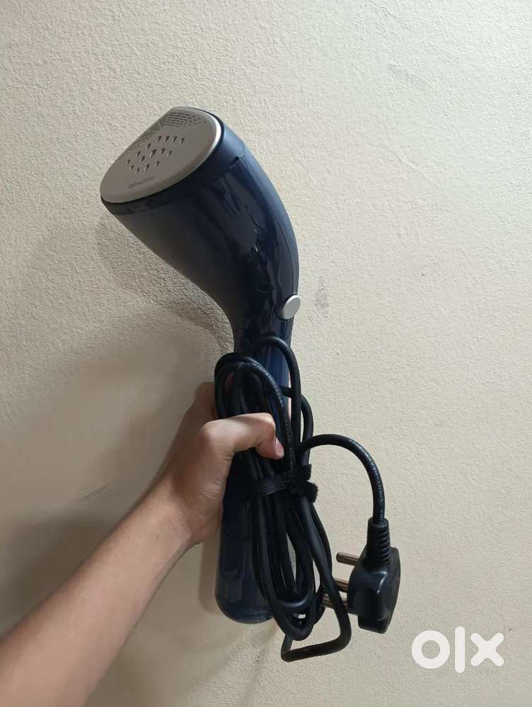 Phillips Handheld Steamer(Iron) 7000 Series